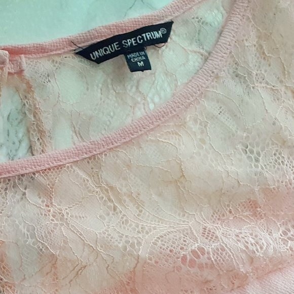 Unique Spectrum Blush Pink Peach Mesh Floral Lace Top Back Keyhole Baby Doll Top - Picture 8 of 10